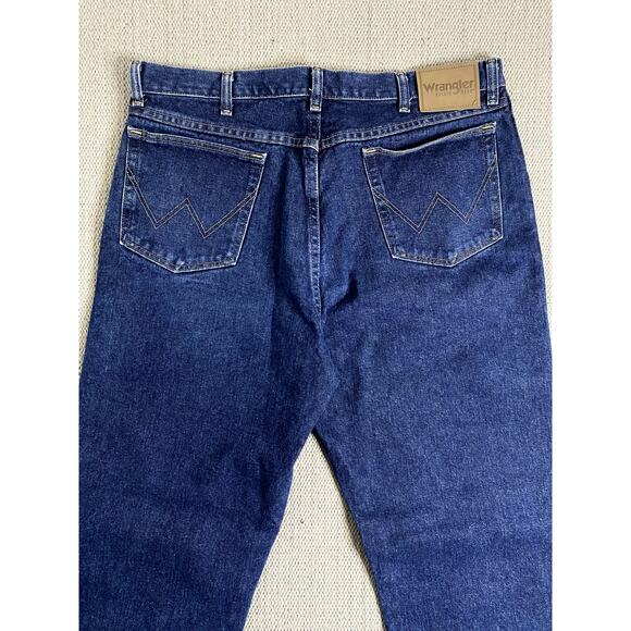 Wrangler Rugged Wear Jeans Mens 38X30 Dark Blue Relaxed Straight - Picture 7 of 12